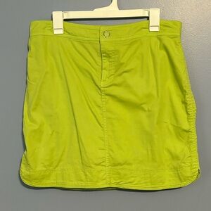 christopher & banks Women’s Green Skort EUC No Flaws